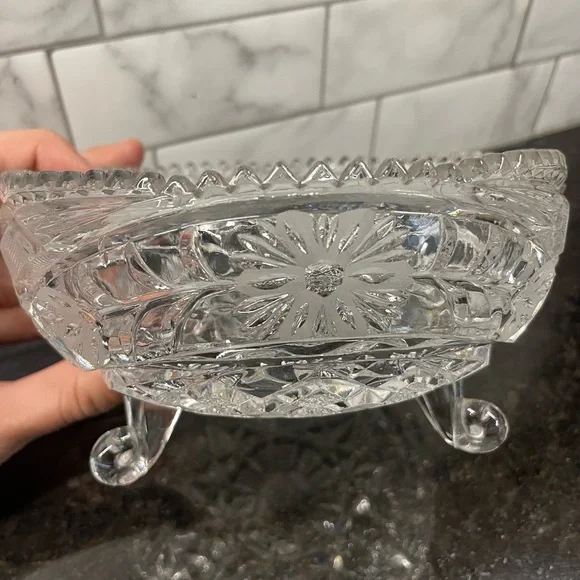 Vintage Cut Glass Footed Compote Snack Bowl Candy Dish - Picture 5 of 6
